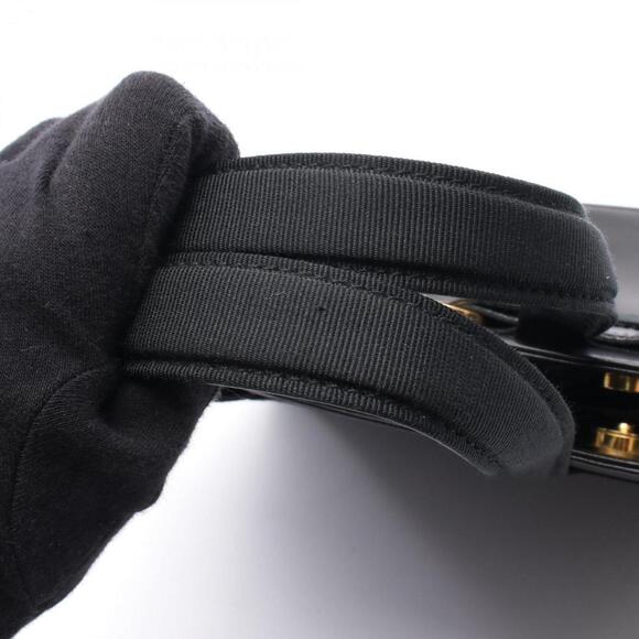 SALVATORE FERRAGAMO Black Leather Bag - Picture 6 of 11